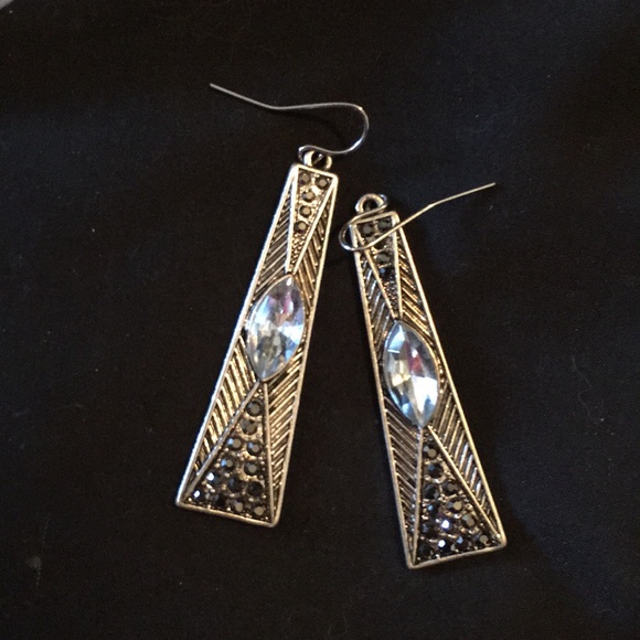 na Jewelry - Art Deco Beautiful  jewelry earrings long dangle